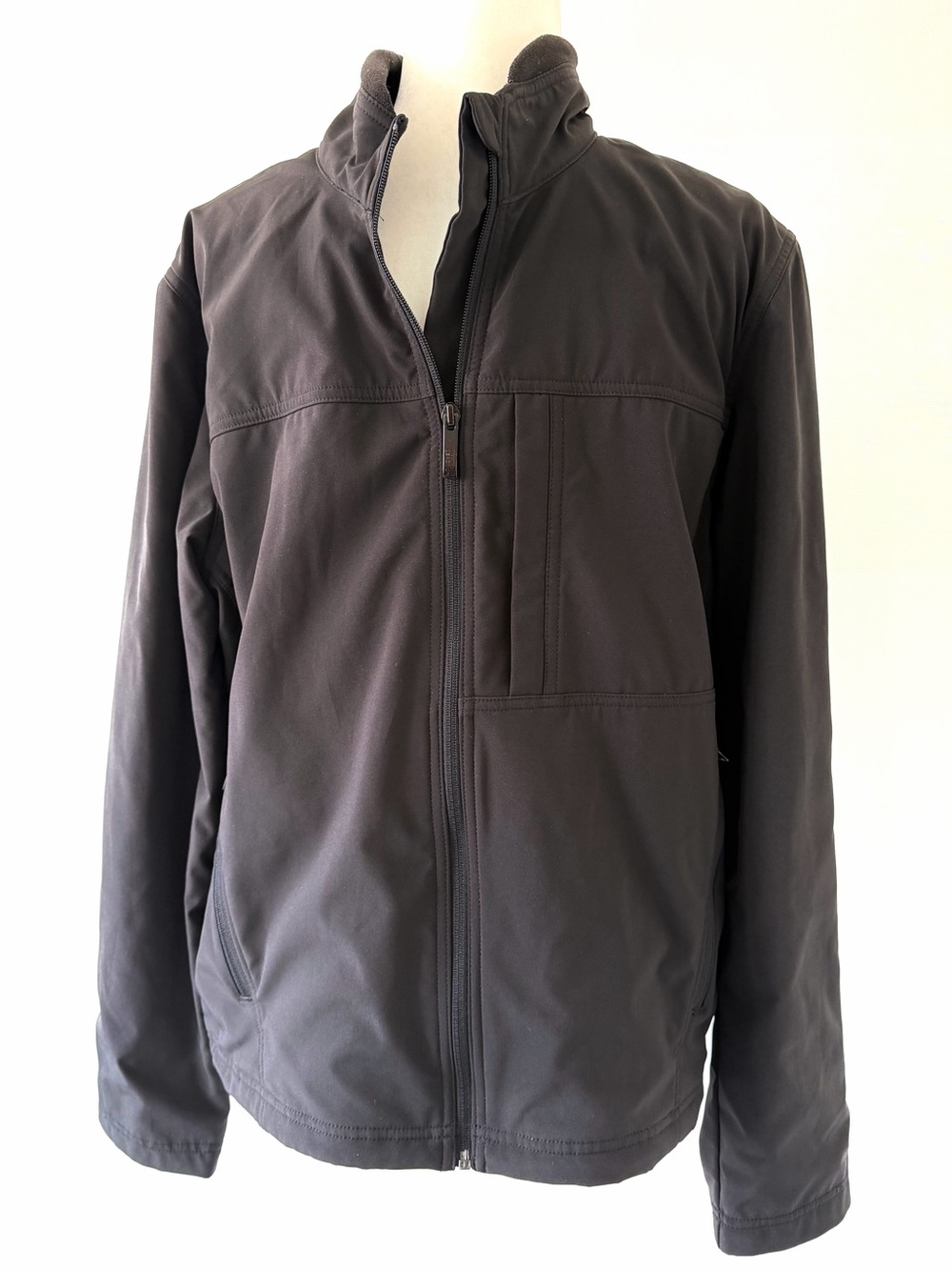 Kenneth Cole Men's Lightweight Black Softshell Jacket with Fleece Interior.